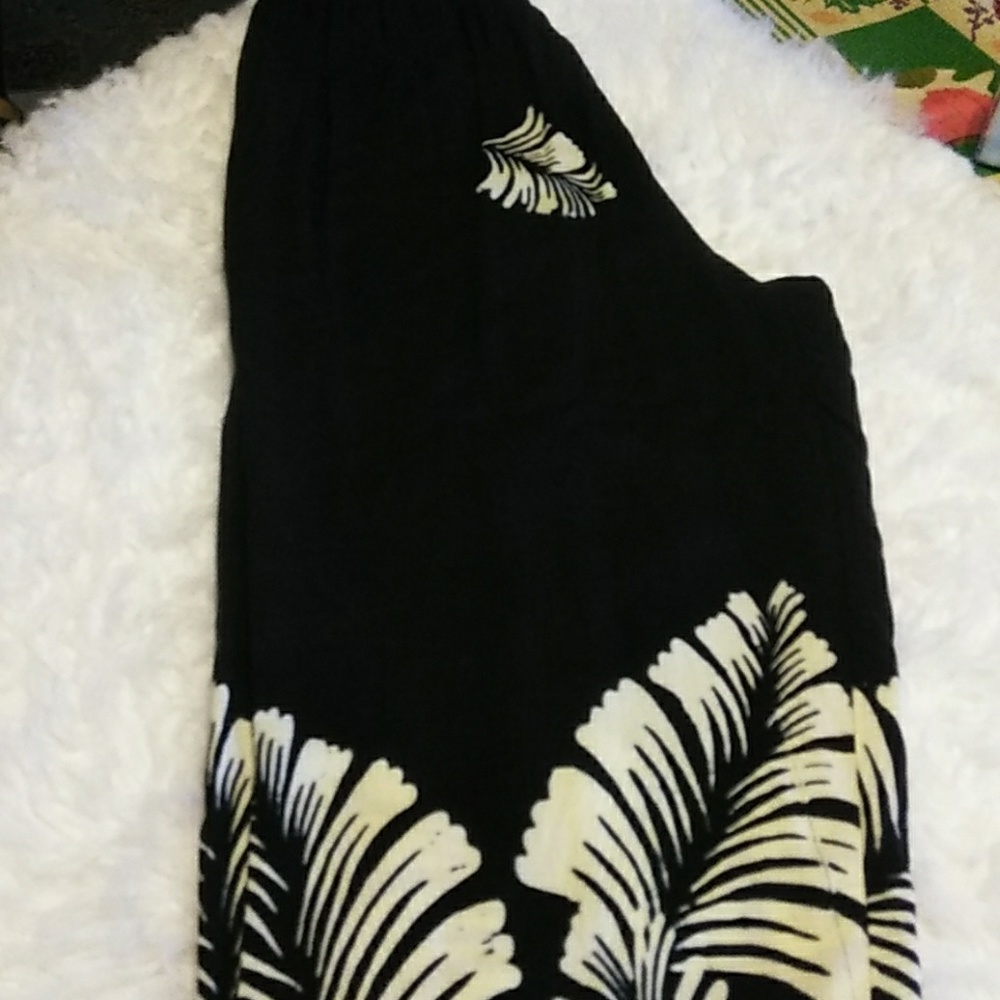 Crop flowy capris - Picture 2 of 6